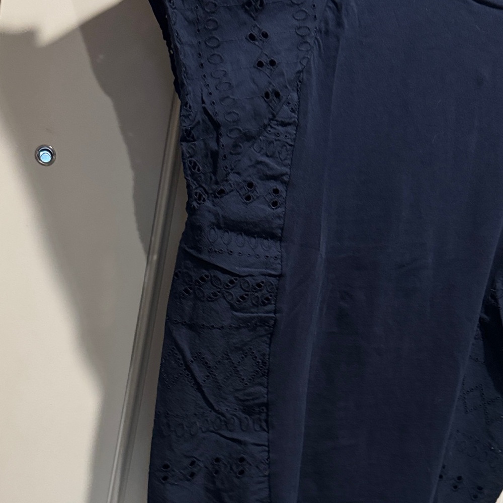 LOFT Navy Flutter Eyelet Sleeve Women's Top - Picture 5 of 5